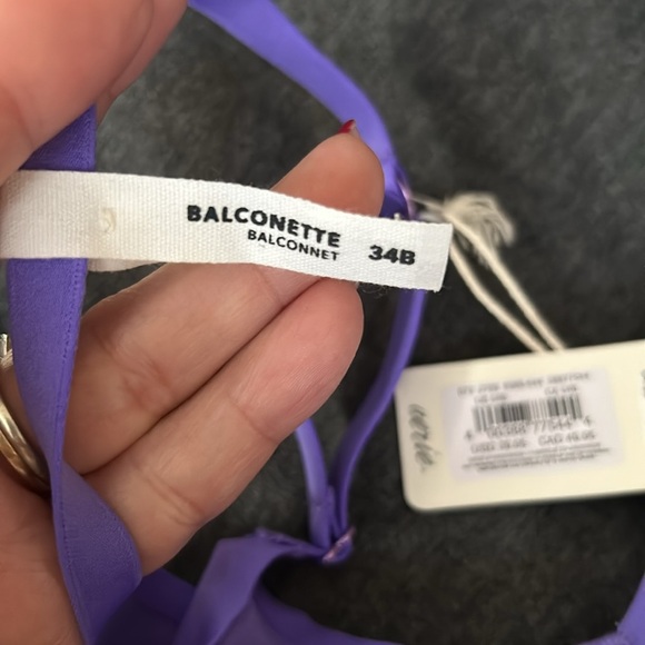 Sheer underwire bra - Picture 7 of 8